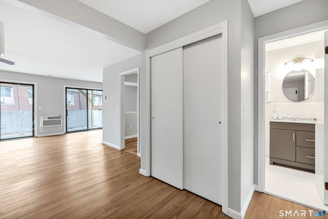 22 Radio Place 8, Stamford, CT 06906