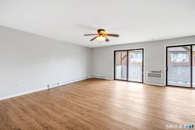 22 Radio Place 8, Stamford, CT 06906
