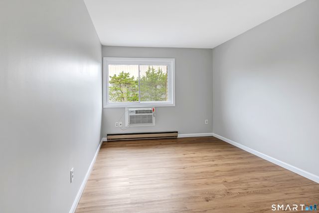 22 Radio Place 8, Stamford, CT 06906