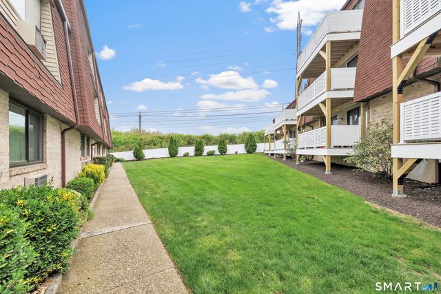 22 Radio Place 8, Stamford, CT 06906