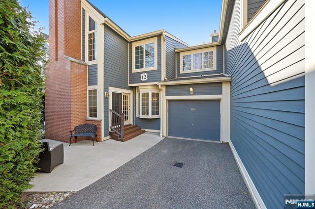 300 Coventry Court, Ramsey, NJ 07446