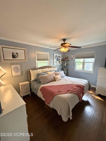 878 Salem Drive, Toms River, NJ 08753