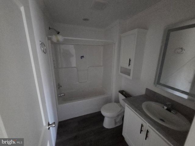 9 HILLSIDE DR, Quakertown, PA 18951