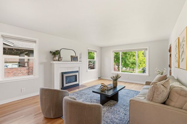 127 W 26th Ave, Spokane, WA 99203