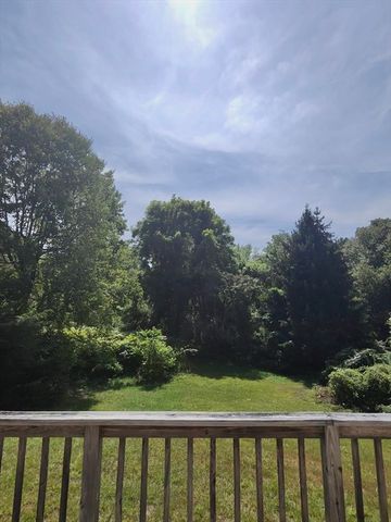 10 Pearl Street, Ware, MA 01082