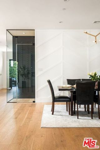 5510 Columbus Avenue, Sherman Oaks, CA 91411