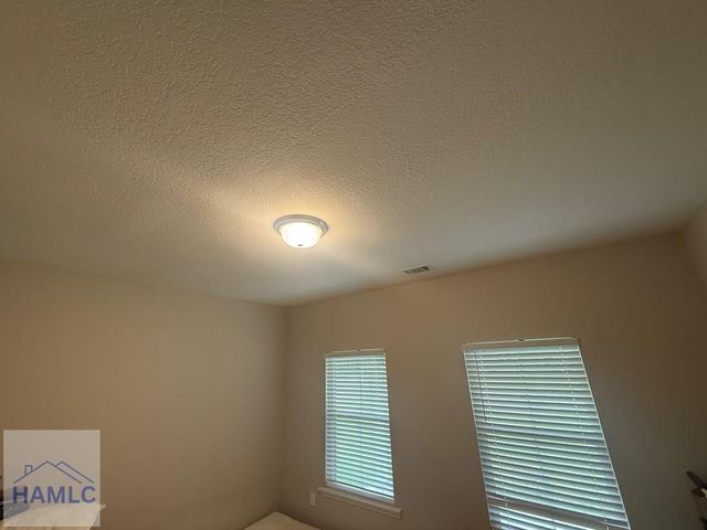 24 Sherwood Drive, Hinesville, GA 31313