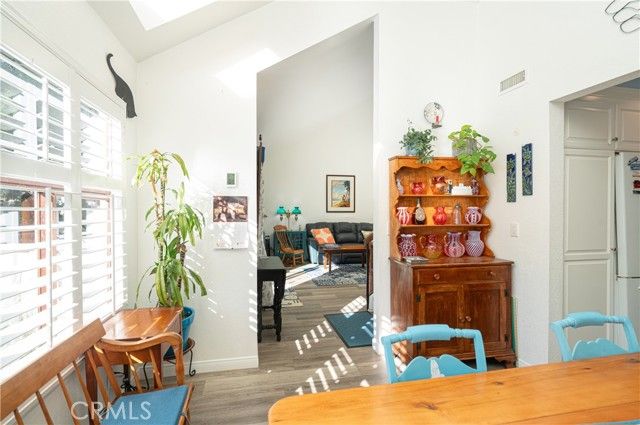 2053 Meadow View, Costa Mesa, CA 92627