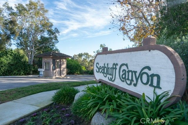 2053 Meadow View, Costa Mesa, CA 92627