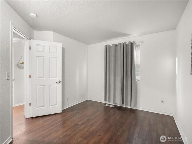 28123 230 Avenue SE, Maple Valley, WA 98038