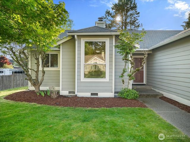 28123 230 Avenue SE, Maple Valley, WA 98038