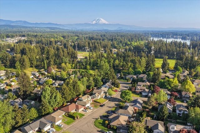 28123 230 Avenue SE, Maple Valley, WA 98038