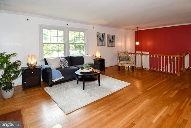 5303 DANBURY RD, Bethesda, MD 20814