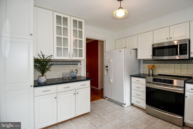 5303 DANBURY RD, Bethesda, MD 20814