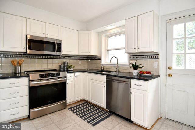 5303 DANBURY RD, Bethesda, MD 20814