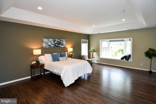 5303 DANBURY RD, Bethesda, MD 20814