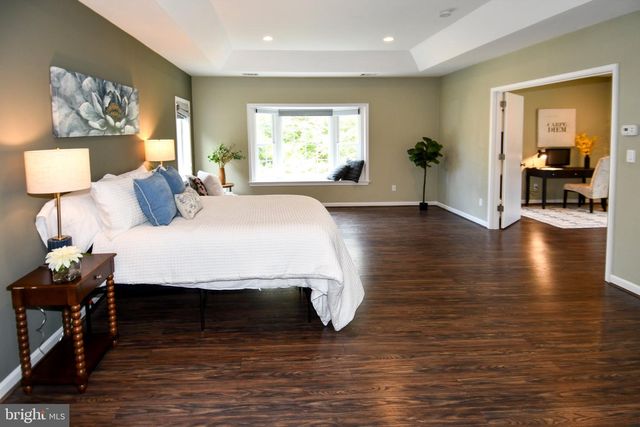 5303 DANBURY RD, Bethesda, MD 20814
