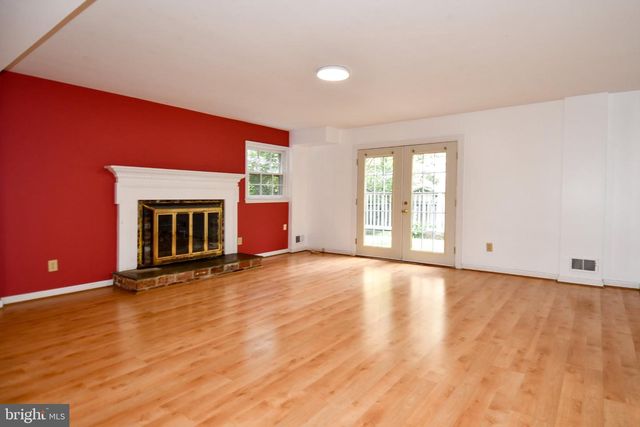 5303 DANBURY RD, Bethesda, MD 20814