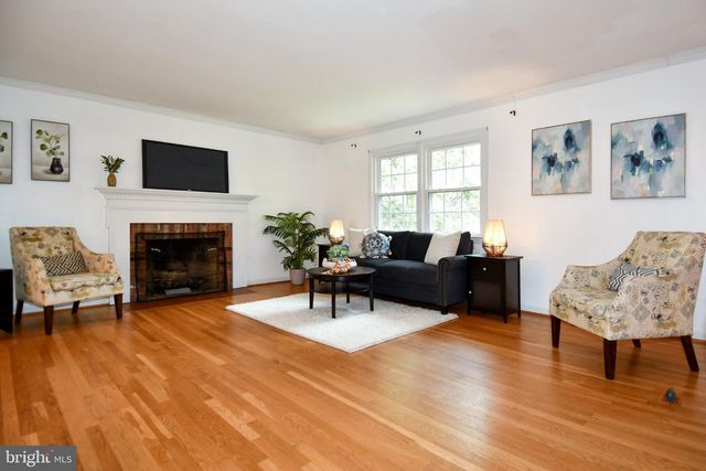 5303 DANBURY RD, Bethesda, MD 20814