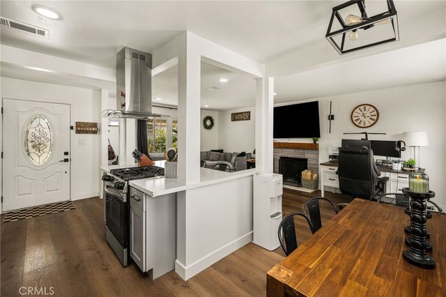 6975 San Bernardo Circle, Buena Park, CA 90620