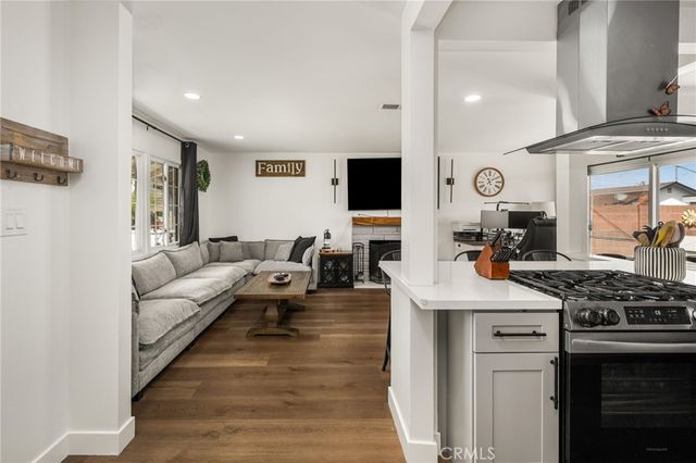 6975 San Bernardo Circle, Buena Park, CA 90620