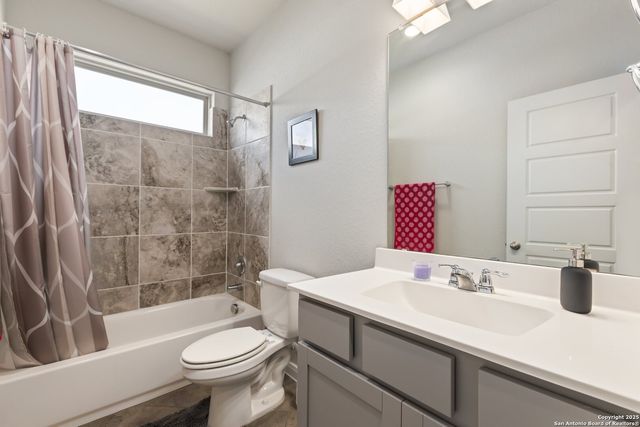1718 Wind River, San Antonio, TX 78258