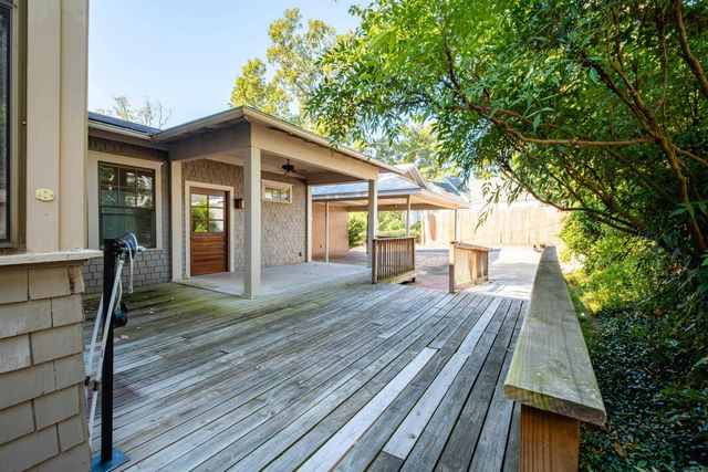 910 N Spruce Street, Little Rock, AR 72205