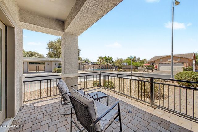 615 W HARWELL Road, Phoenix, AZ 85041