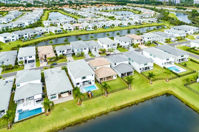 8308 Royal County Down Road, Boca Raton, FL 33434