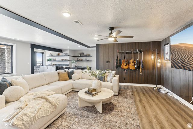 4379 N RIDGE VIEW WAY, Lehi, UT 84043