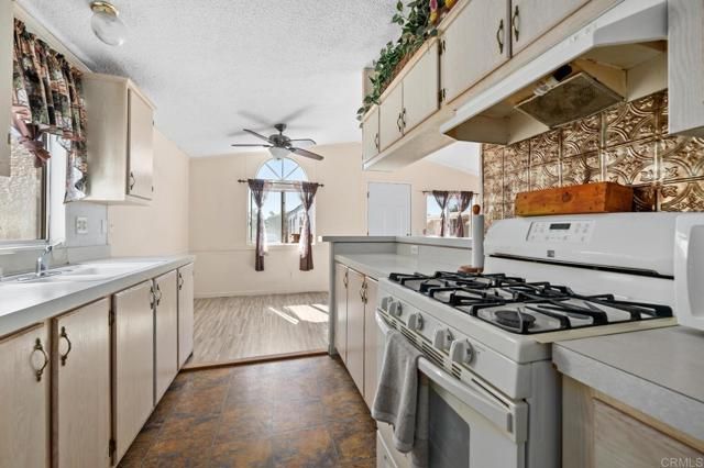 1600 Palm Avenue SPC 48, San Diego, CA 92154