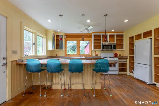 104 Cherniske Road, New Milford, CT 06776