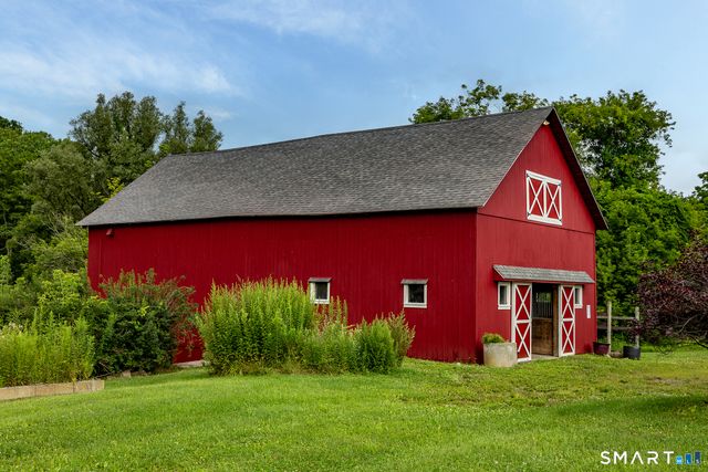 104 Cherniske Road, New Milford, CT 06776
