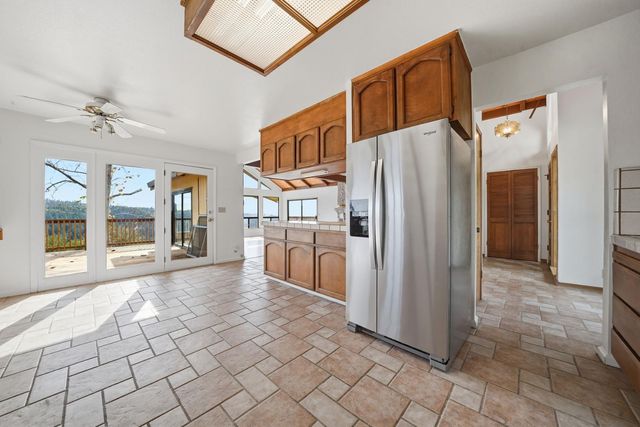 17171 Century Ln, Sutter Creek, CA 95685