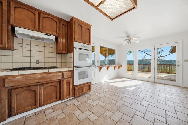 17171 Century Ln, Sutter Creek, CA 95685