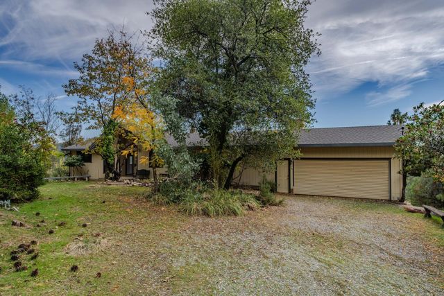17171 Century Ln, Sutter Creek, CA 95685