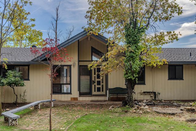 17171 Century Ln, Sutter Creek, CA 95685