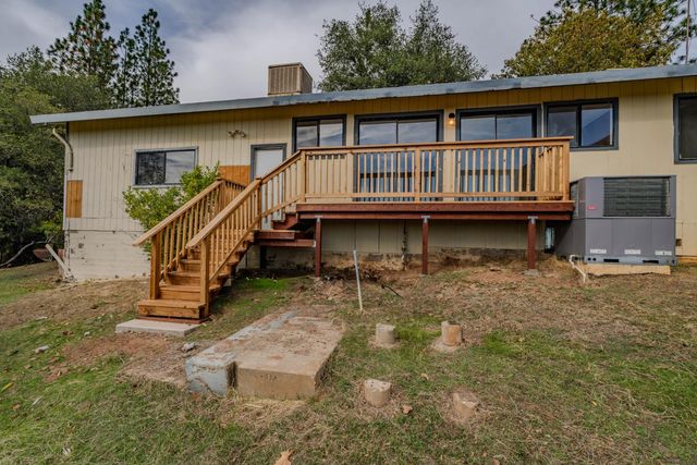 17171 Century Ln, Sutter Creek, CA 95685