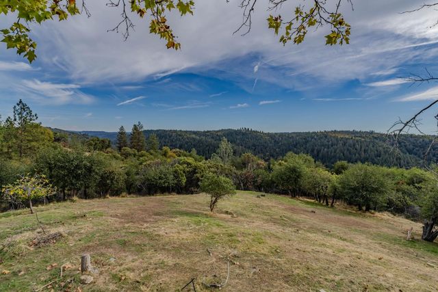 17171 Century Ln, Sutter Creek, CA 95685