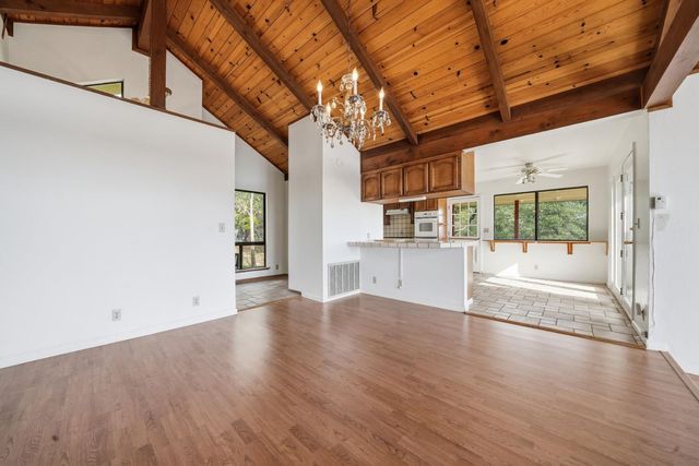 17171 Century Ln, Sutter Creek, CA 95685
