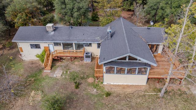 17171 Century Ln, Sutter Creek, CA 95685