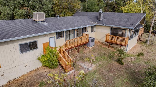 17171 Century Ln, Sutter Creek, CA 95685