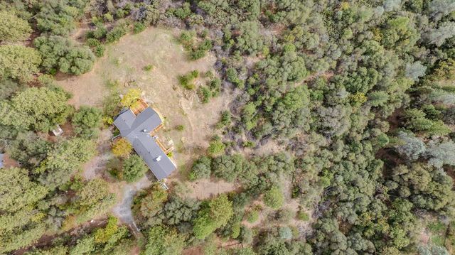 17171 Century Ln, Sutter Creek, CA 95685