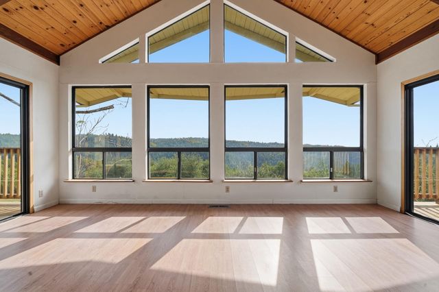 17171 Century Ln, Sutter Creek, CA 95685