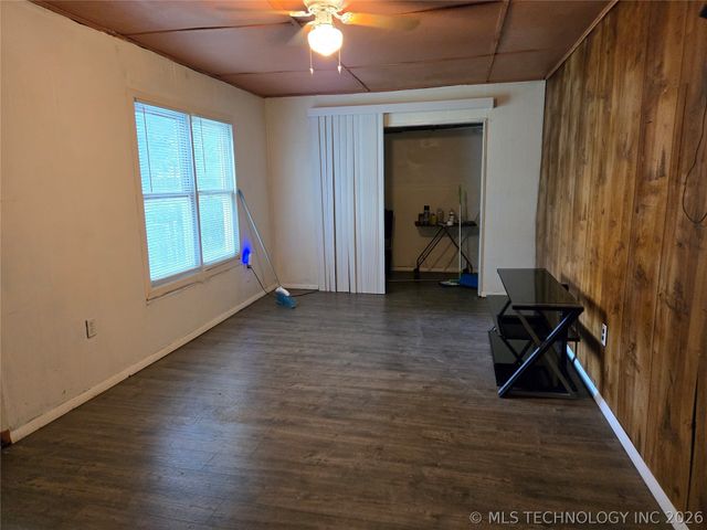 1723 N Atlanta Place, Tulsa, OK 74110