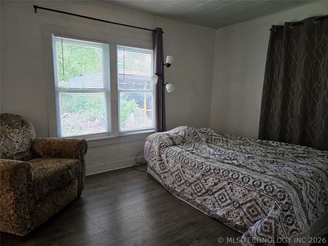 1723 N Atlanta Place, Tulsa, OK 74110