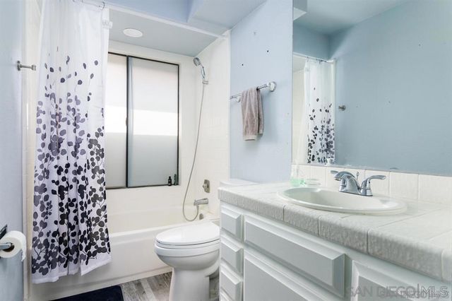 5125 Fontaine 205, San Diego, CA 92120