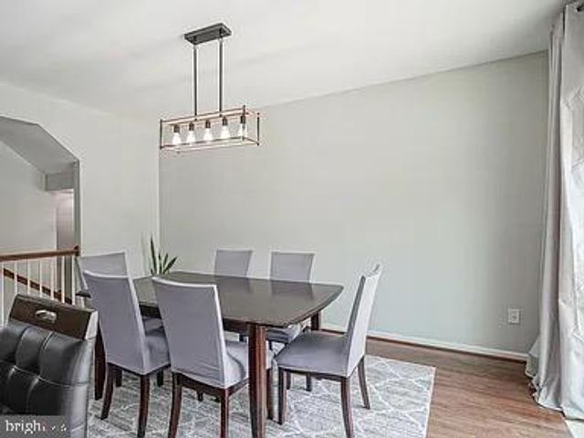 40 VILLAGE GREEN LN, Sicklerville, NJ 08081