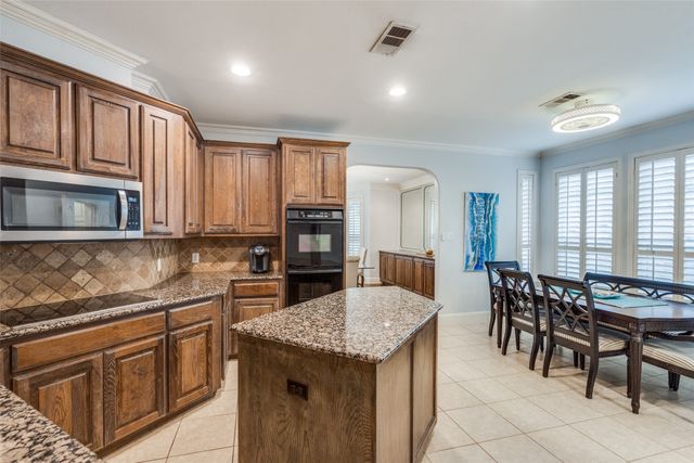 2504 Prestonwood Drive, Plano, TX 75093
