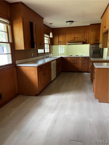 3660 Mayfair, Tuscaloosa, AL 35404